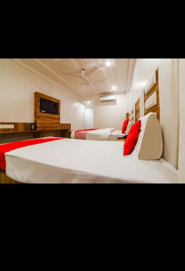 Hotel Awesome International New Delhi Exteriör bild